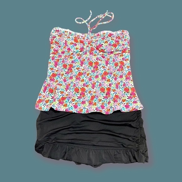 WOMEN’S 2 PIECE SWIMSUIT. BEACH HOUSE TOP, SIZE 12. BOTTOMS ARE SIZE L. - Picture 1 of 3